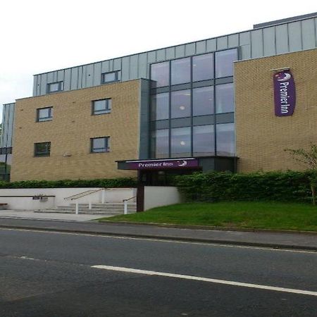 Premier Inn Winchester Bagian luar foto